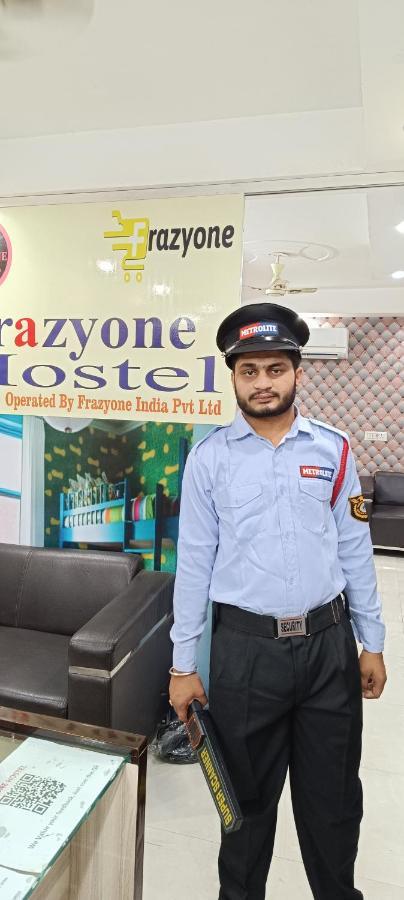 Hostel Frazyone *