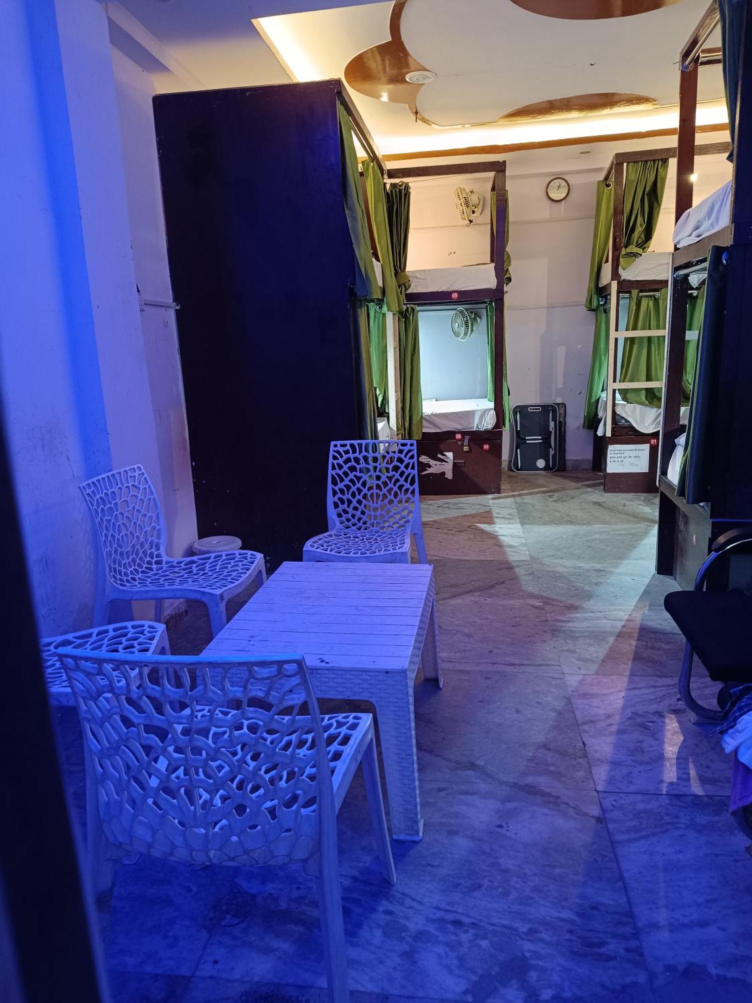 Hostel Frazyone *